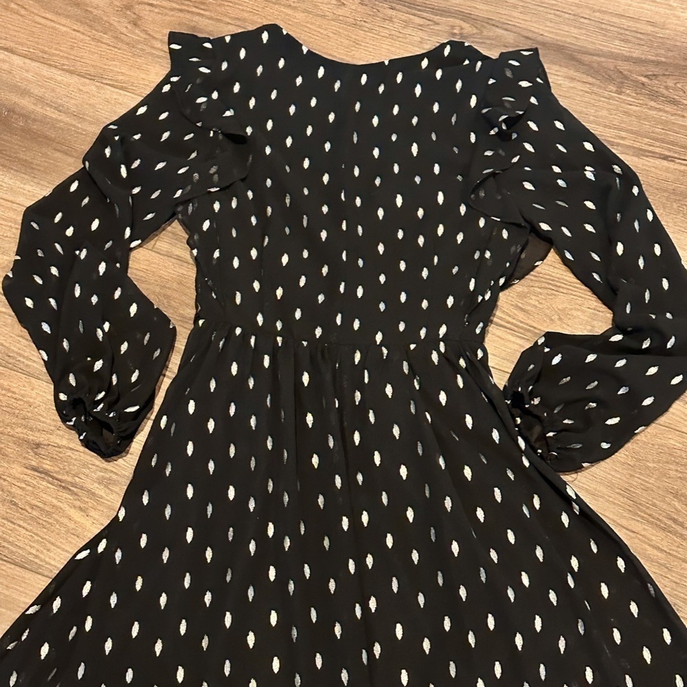 NWT! Betsy & Adam Black and White Long Sleeve Chiffon Hi Low Dress Size 6 - Picture 12 of 15